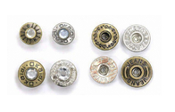 Выполненный на заказ металл Washable щелчковые кнопки для формы одежды круглой