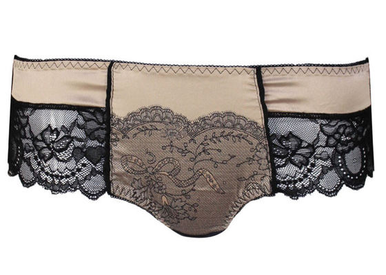 Довольно удобный Panty Boyshort уравновешивания шнурка с красивейшей сатинировкой на фронте