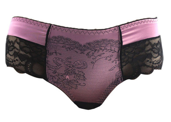Довольно удобный Panty Boyshort уравновешивания шнурка с красивейшей сатинировкой на фронте